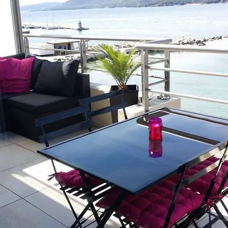 T2 Terrasse Vue A 180