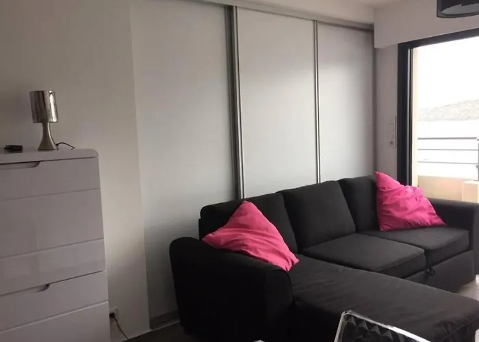 아파트 T2 Terrasse Vue A 180 *