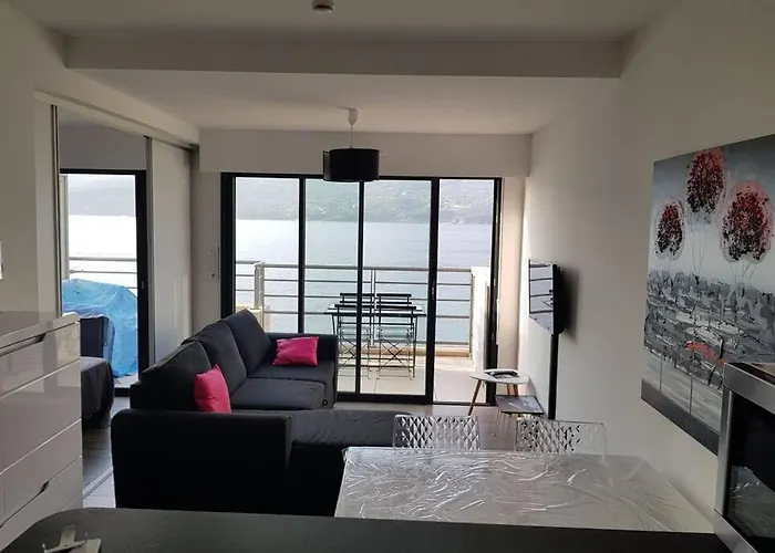 T2 Terrasse Vue A 180 아파트 *